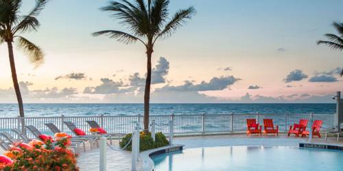 pelican-grand-resort-jacuzzi