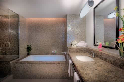 Hard-Rock-Hotel-Casino-Hollywood-bathroom